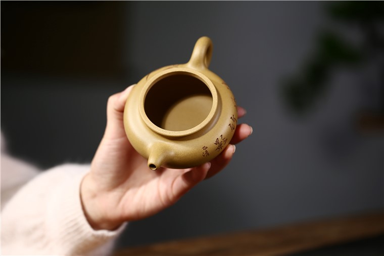 许响新作品 仿古图片