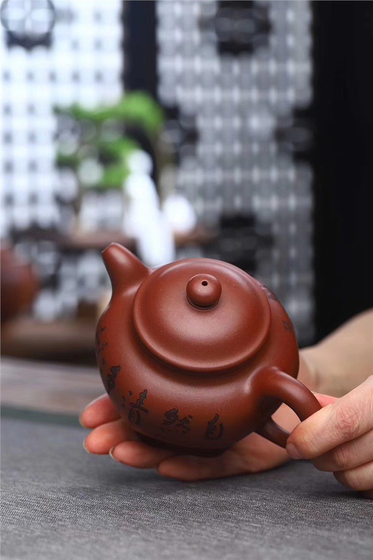 李洪明作品 六方掇只图片