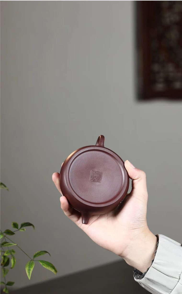 杨卫刚作品 半月图片
