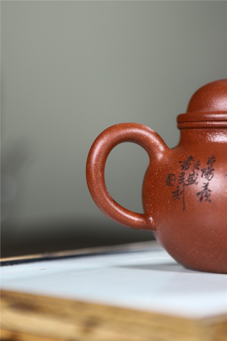 文盛作品 掇球图片