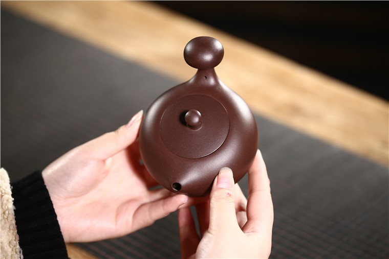 姚华君作品 玉玲珑套具图片