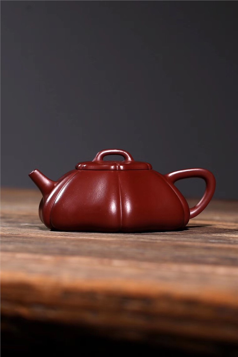 庄其芳作品 海棠石瓢图片