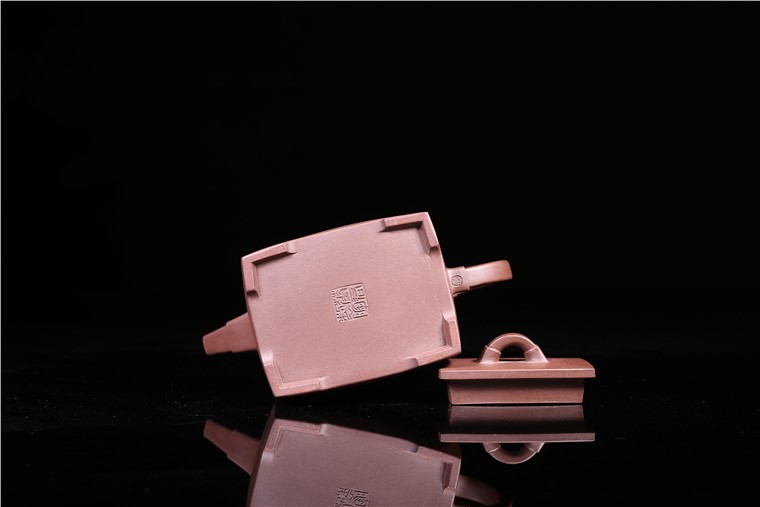 姚华君作品 禅妙四方