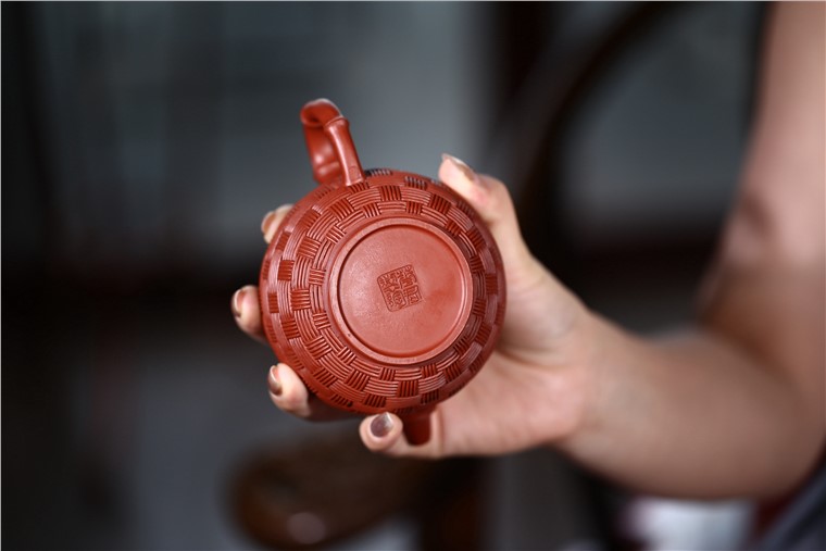 姚华君作品 竹编掇只