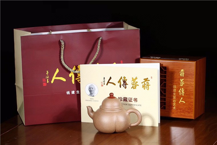 钱建生作品 贵妃出浴