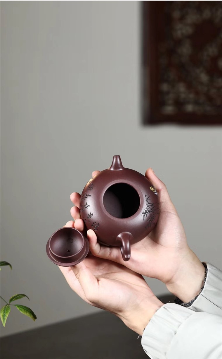 杨卫刚作品 半月图片