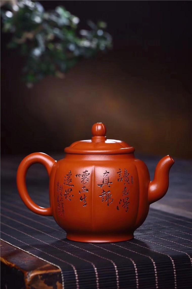 俞震作品 宫灯图片