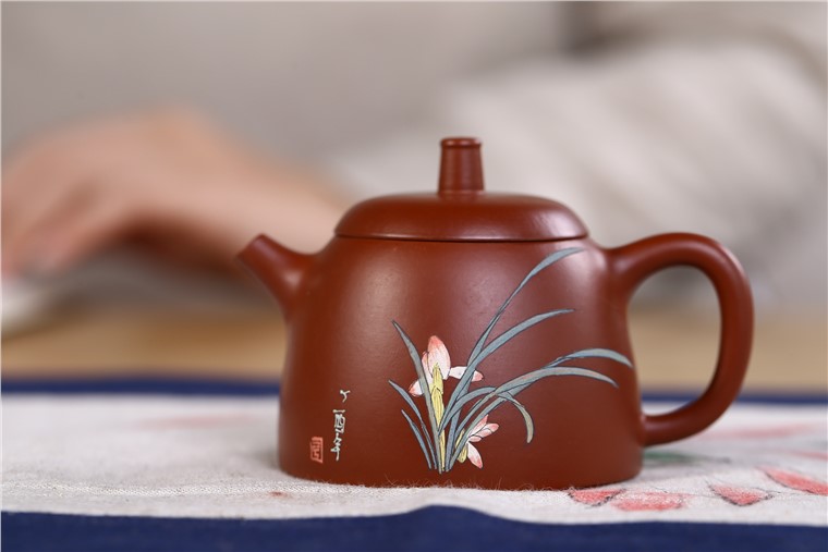 姚华君作品 花香宜人对壶图片