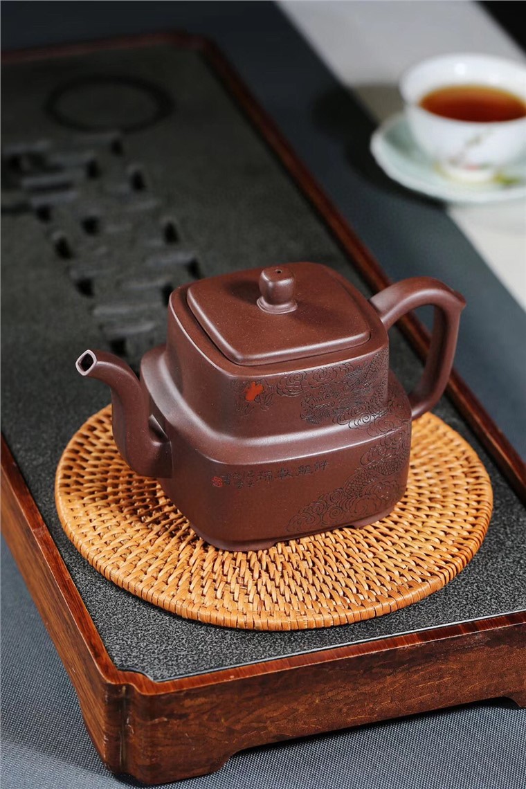 刘莹作品 祥龙献瑞图片