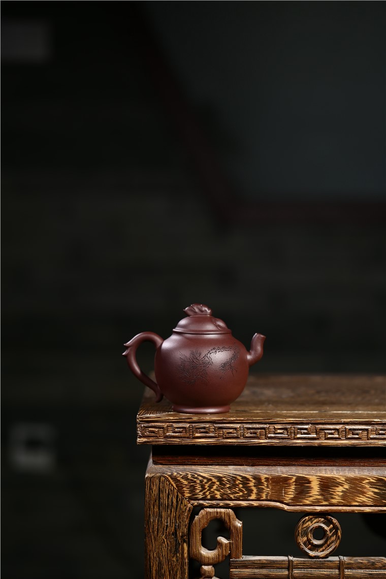 许响新作品 远瞩图片