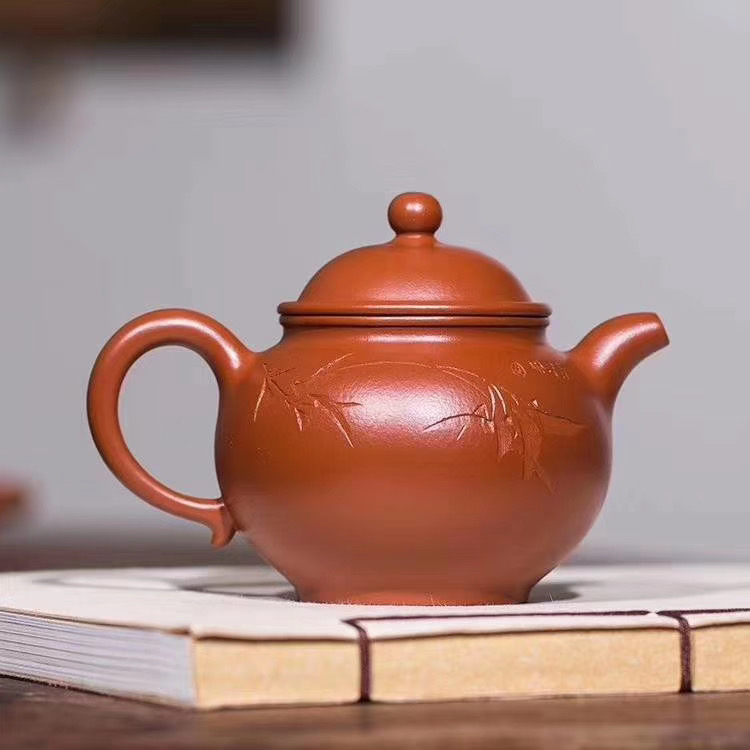 徐安碧作品 梨壶图片