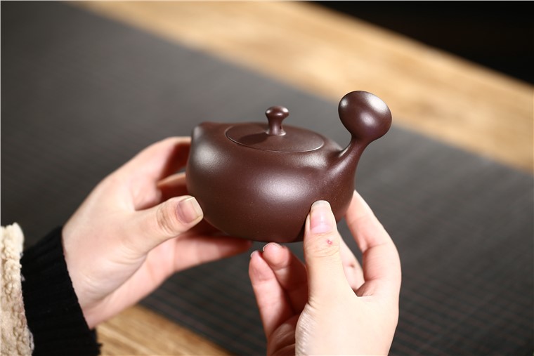 姚华君作品 玉玲珑套具图片
