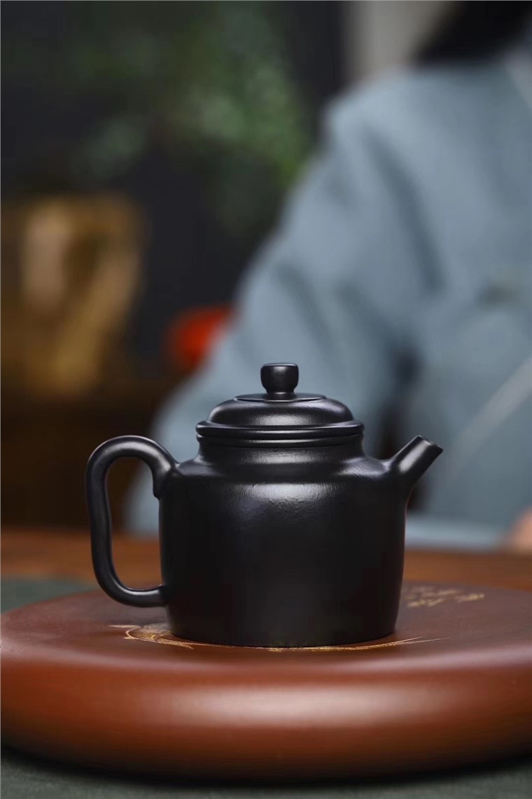李荷生作品 高德钟图片