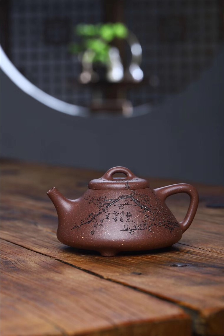 庄其芳作品 梅花石瓢图片