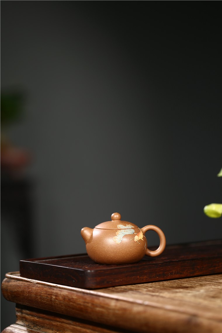 许冠新作品 荷趣西施图片
