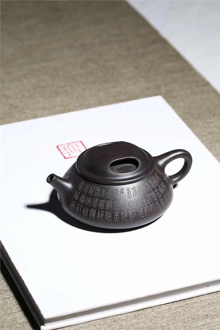 张健作品 小牛盖图片