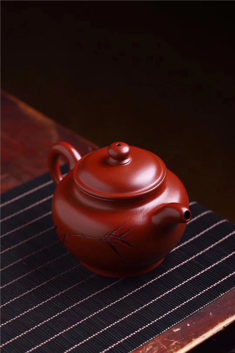 俞震作品 掇只图片