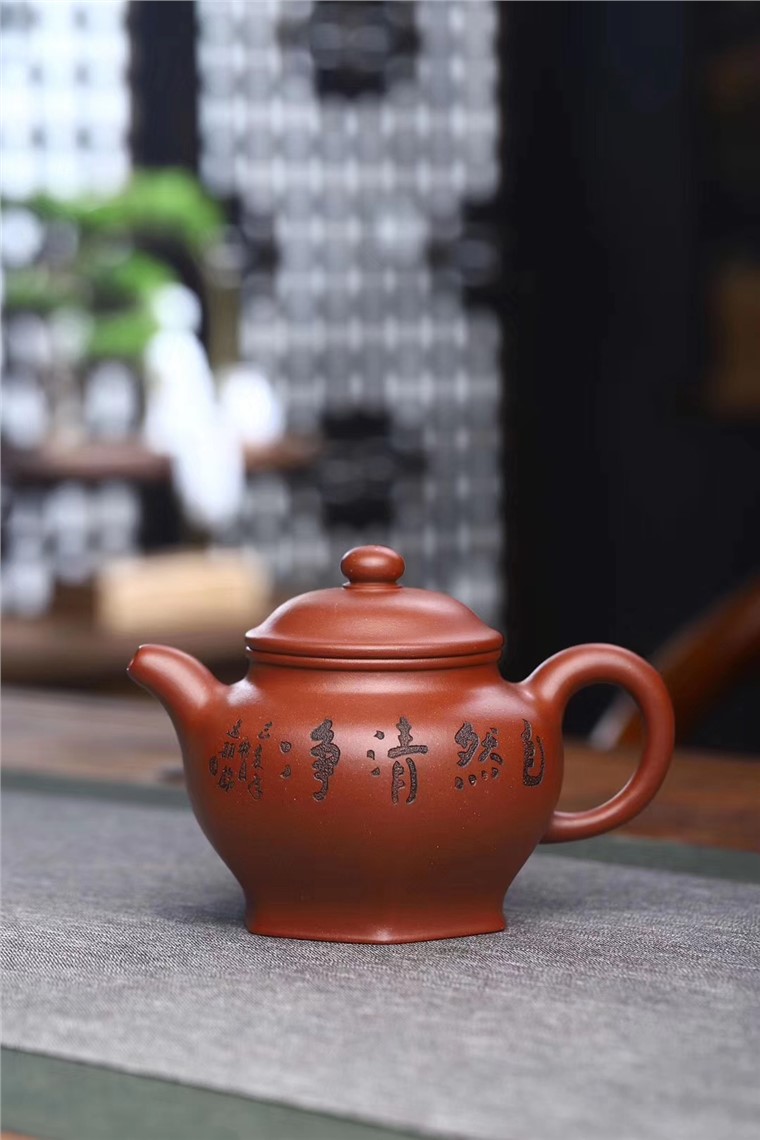 李洪明作品 六方掇只图片