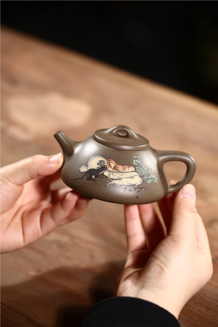 许冠新作品 硕果石瓢图片