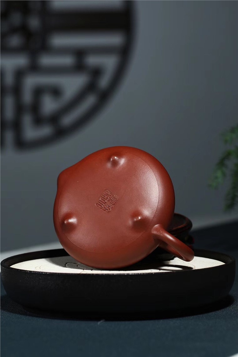 徐小明作品 汉棠石瓢