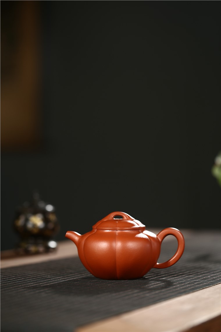 许冠新作品 葵菱图片