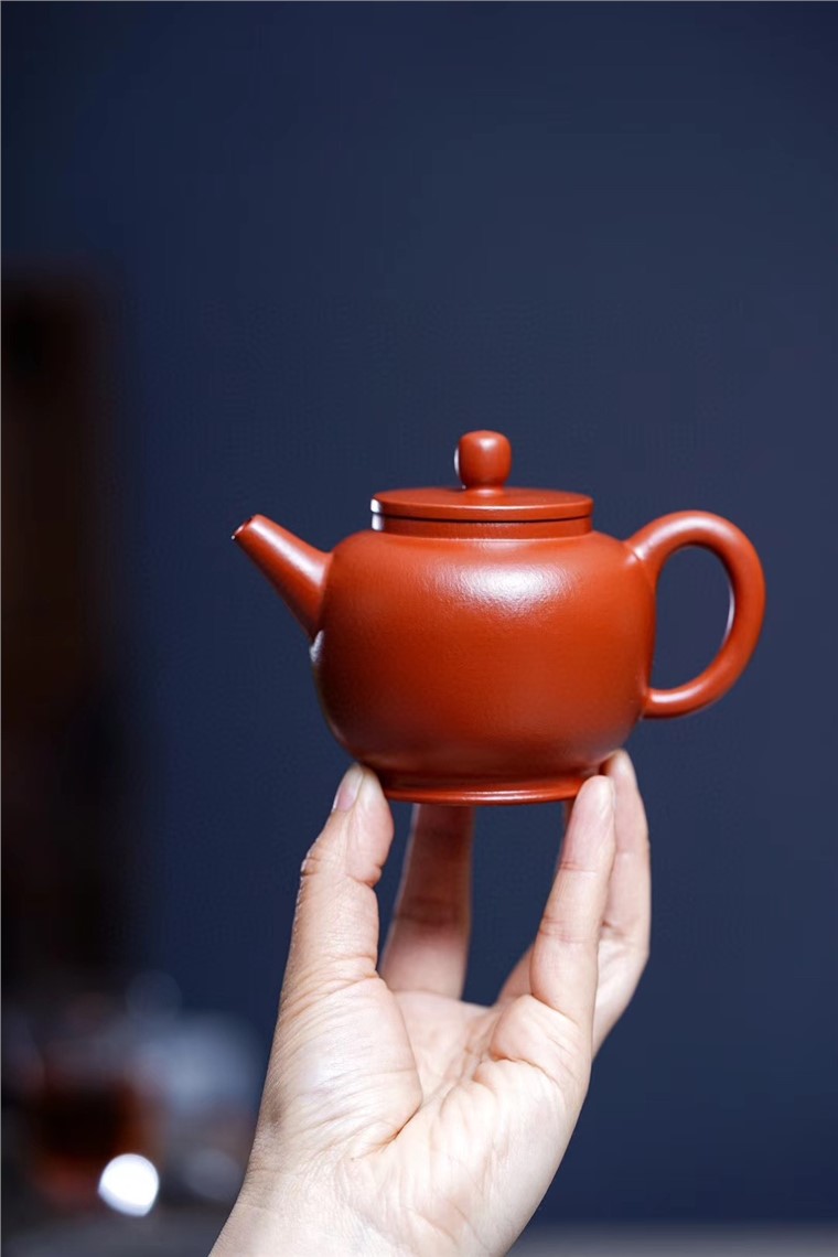 李荷生作品 汲直壶图片