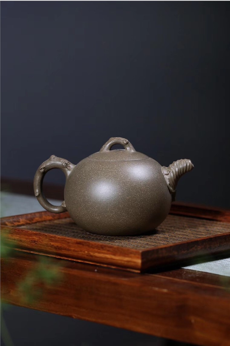 庄其芳作品 蝶舞图片