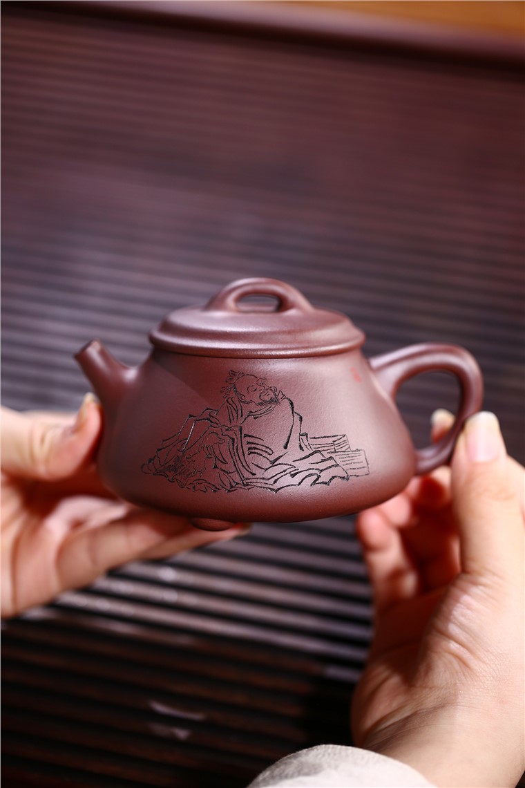 许响新作品 静观风云瓢图片