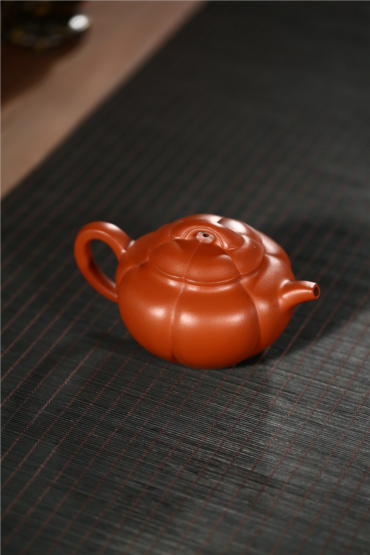 许冠新作品 葵菱图片