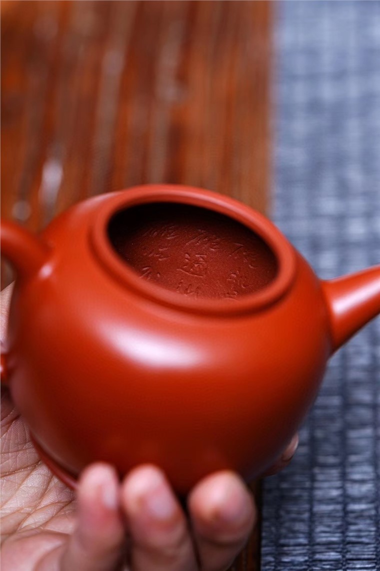 李荷生作品 汲直壶图片