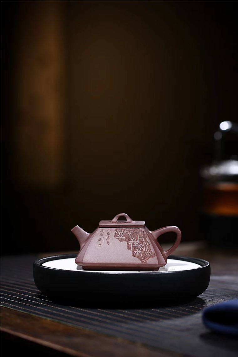 杨军保作品 抽角石瓢图片