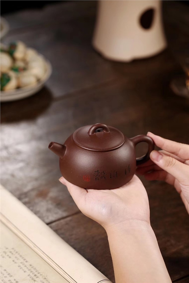 张健作品 明式半月图片
