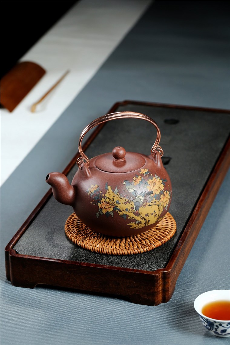 褚萍作品 一粒珠提梁图片