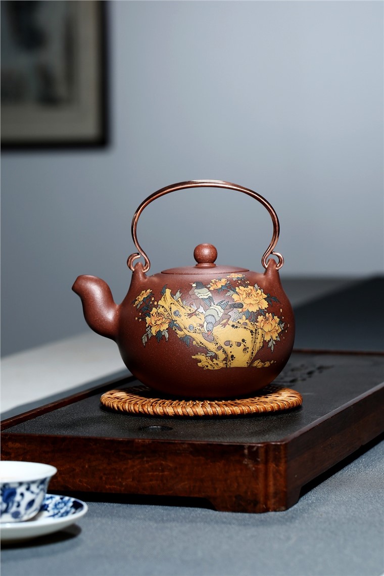 褚萍作品 一粒珠提梁图片