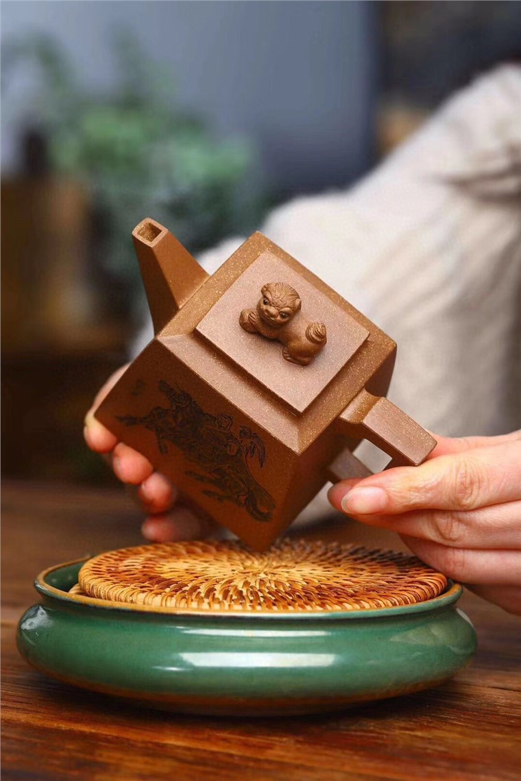 马力作品 云顶四方图片