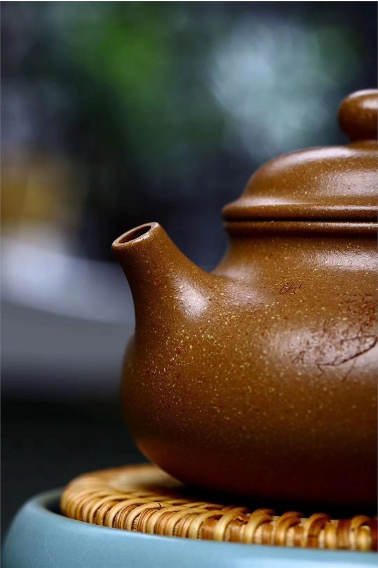 蒋芳仙作品 大肚容天图片
