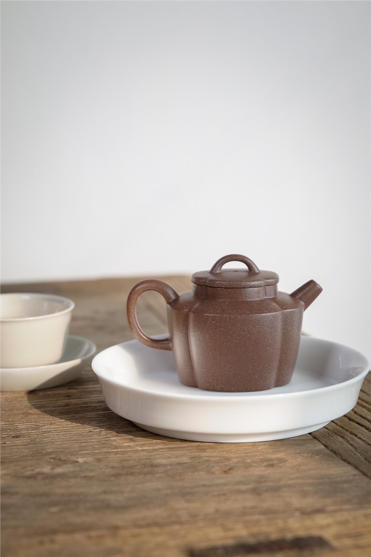 庄亚新作品 锦囊壶图片