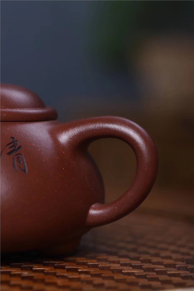 范文杰作品 牛盖石瓢图片