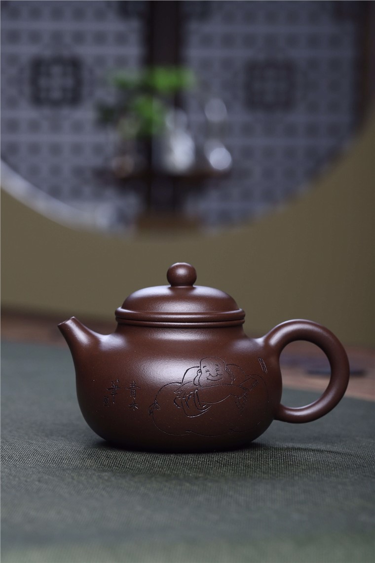 朱水娟作品 容天套组图片