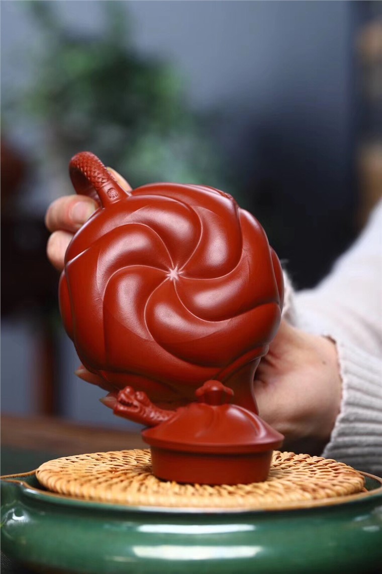 徐六明作品 鱼化龙套组图片