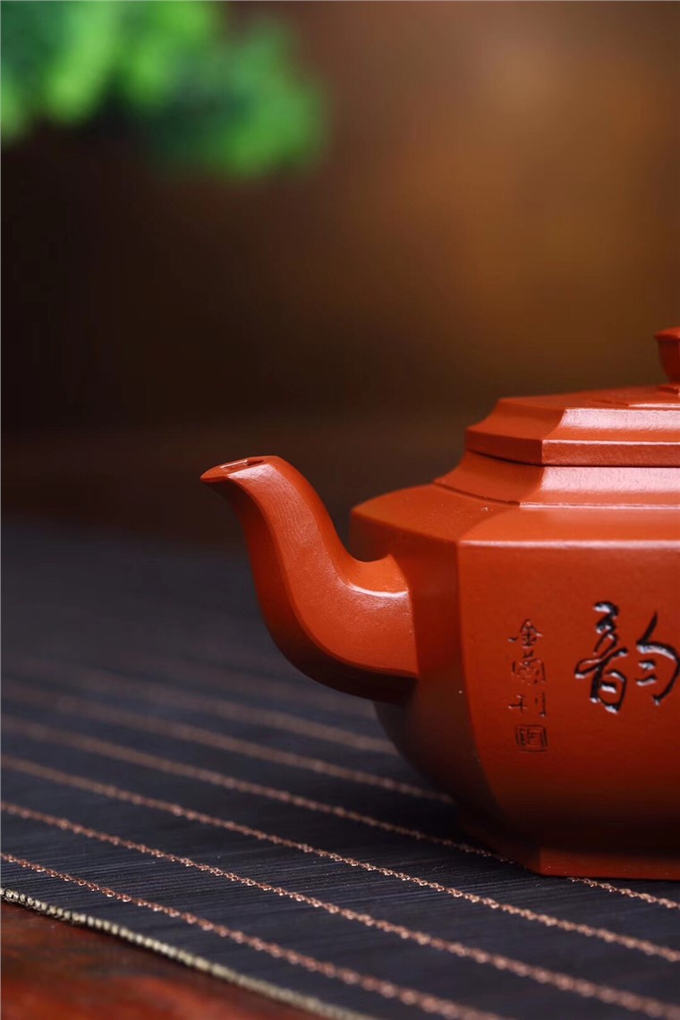 许俊作品 六方雪华图片