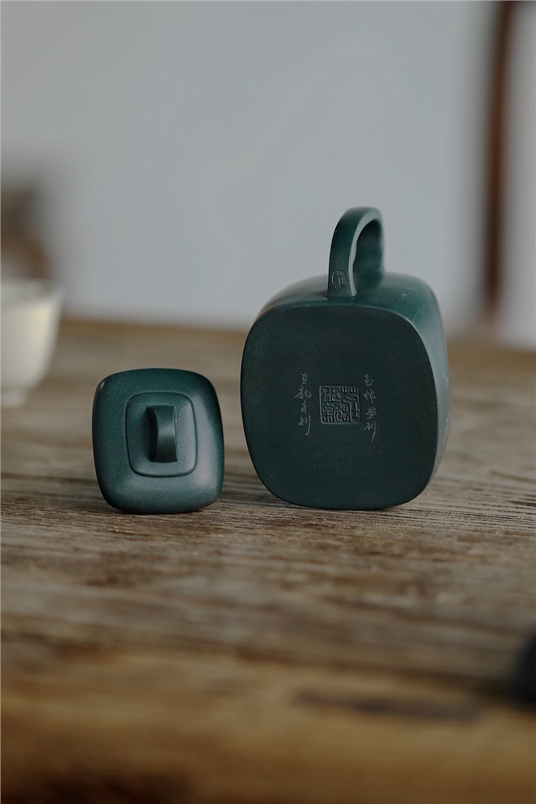 庄亚新作品 桥顶高四方