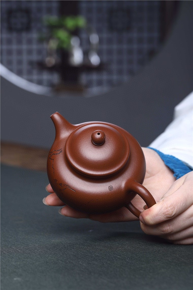 朱水娟作品 掇只图片