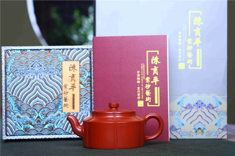 陈育平作品 梅花周盘图片