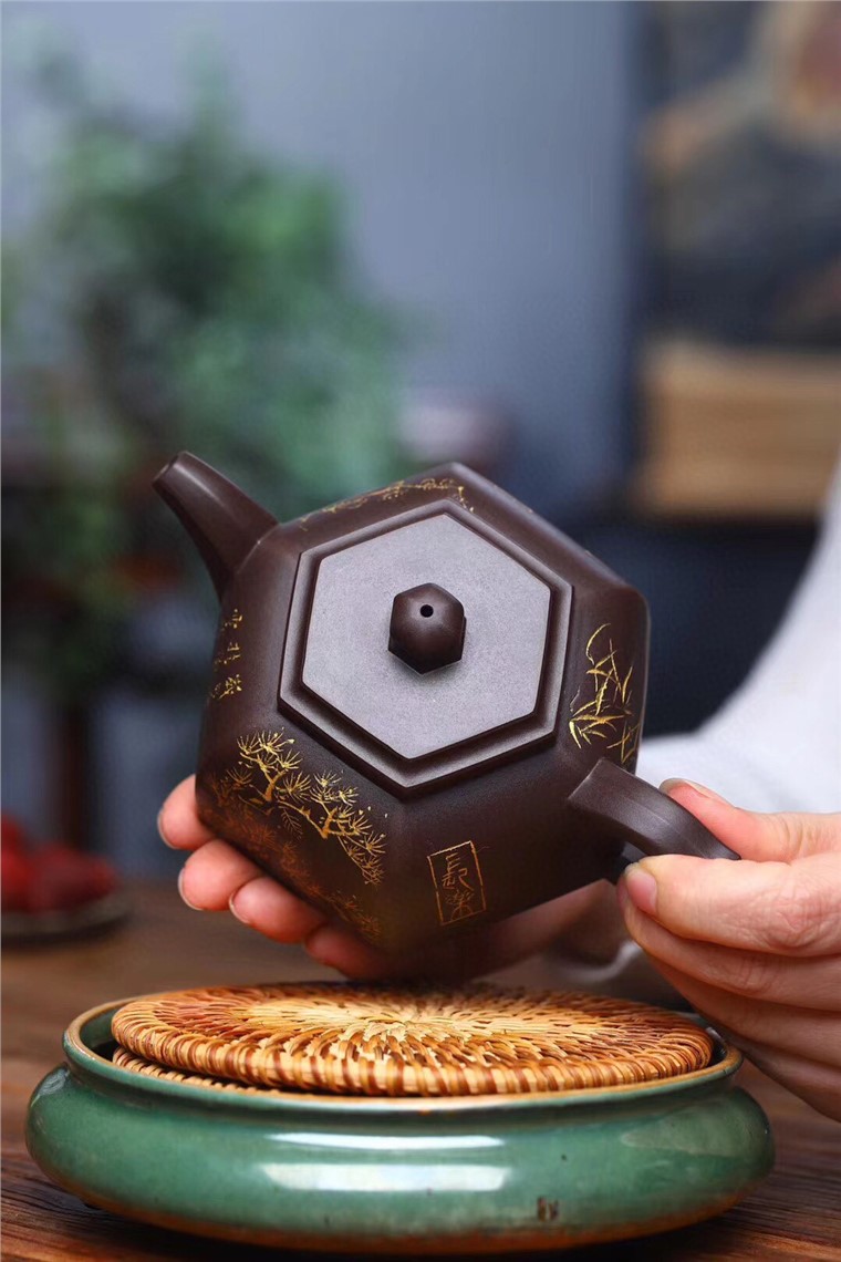徐六明作品 六方井栏图片
