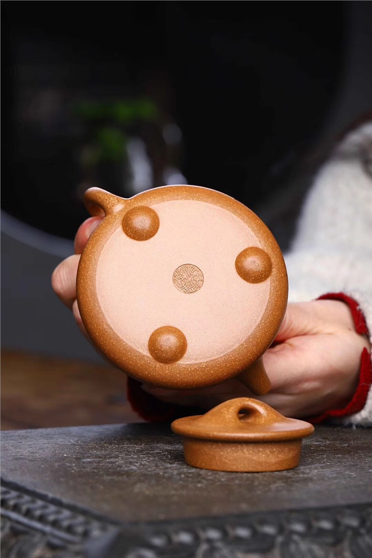 范文杰作品 景舟石瓢