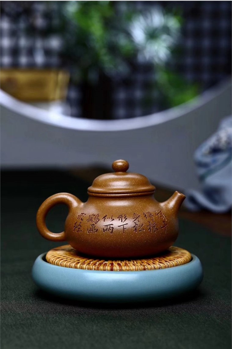 蒋芳仙作品 大肚容天图片