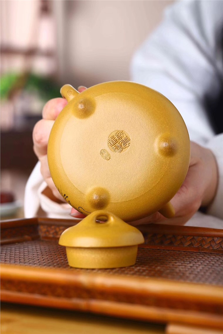 俞震作品 饮瓢图片