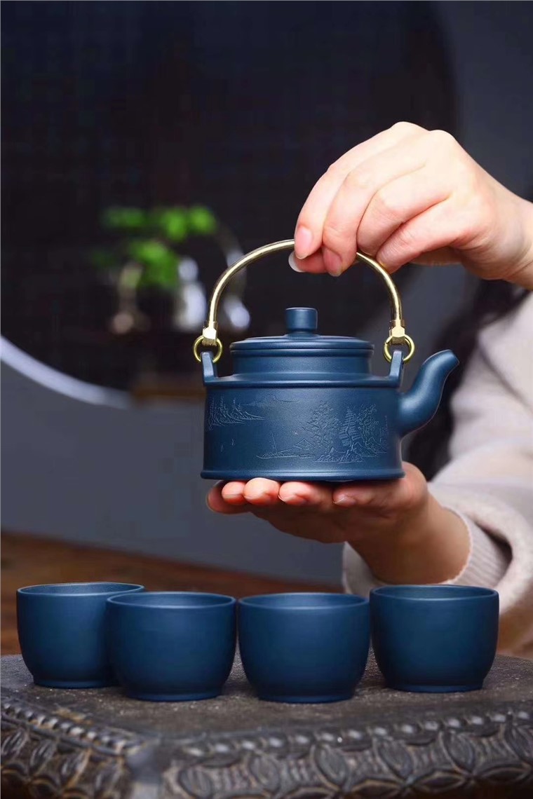 孙泽华作品 金钟提梁套组图片
