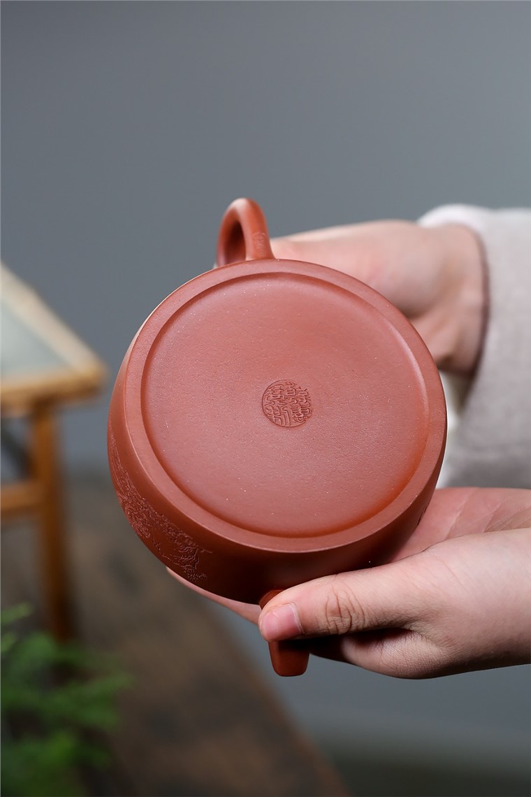 韩惠琴作品 静则藏神图片